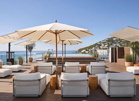 W Ibiza - GLOW Rooftop
