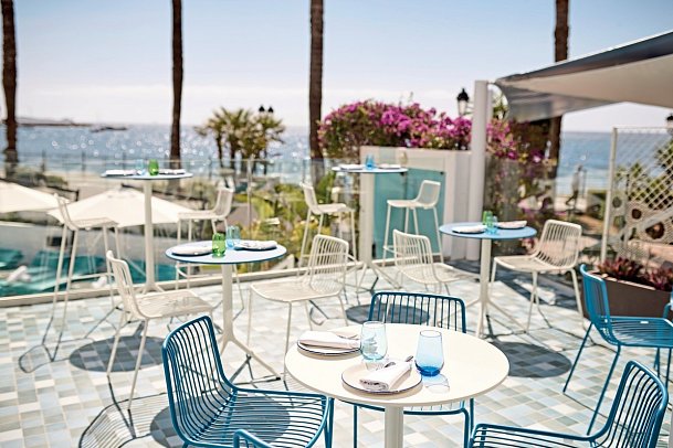 W Ibiza - SEU PIZZA@ STEPS SEASIDE Restaurant