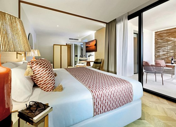 TRS Ibiza Hotel - Wohnbeispiel Suite (Zimmercodierungen WB1 & WB2)