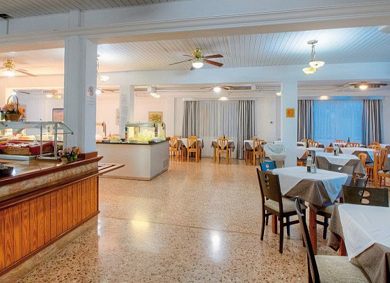 Lago Playa Resort