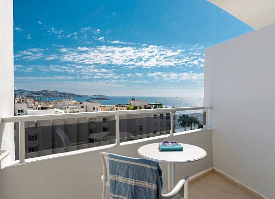 Vibra Algarb - Beispiel Balkon Einzelzimmer seitl. Meerblick (Zimmercodierung EBN)