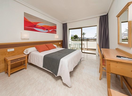 Vibra Mare Nostrum - Wohnbeispiel Doppelzimmer (mit Queensize-Bett) (Zimmercodierung DB2)