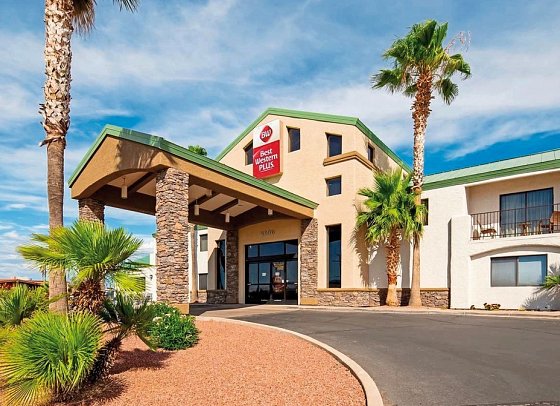 Best Western Plus King's Inn & Suites