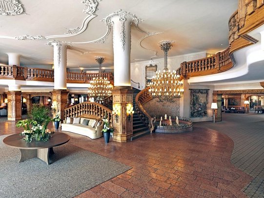Interalpen-Hotel Tyrol