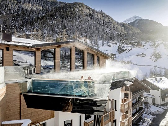 Das Central - Alpine. Luxury. Life.