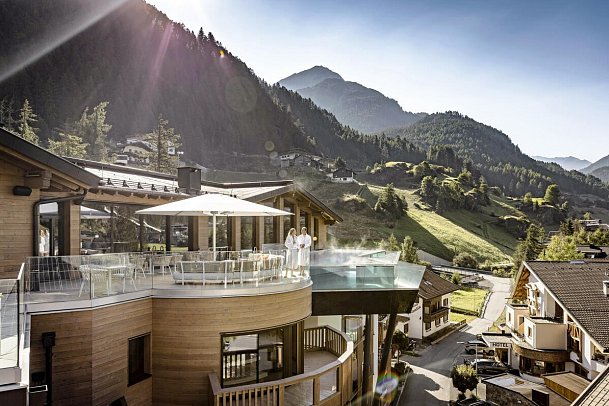 Das Central - Alpine. Luxury. Life.