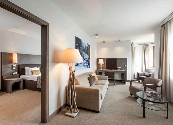 Schlosshotel Kitzbühel - Wohnbeispiel Suite (Zimmercodierung WB1)