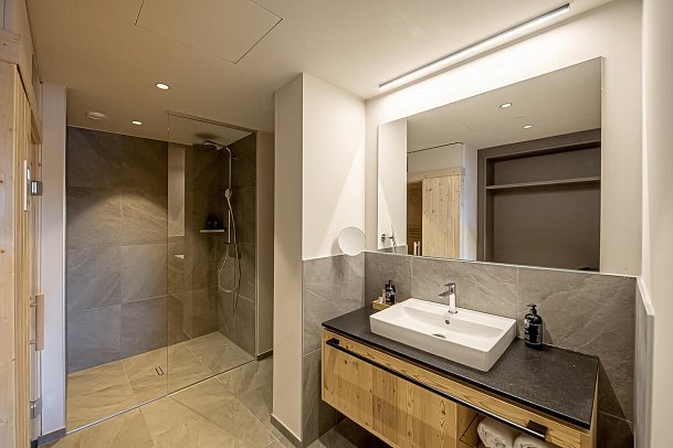 ADEA Lifestyle Suites Fieberbrunn - Beispiel Bad Suite Wellness Diana (Zimmercodierung WB3)