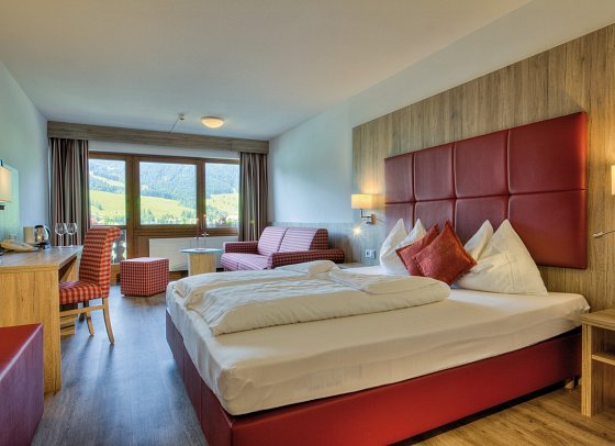 Ferienclub Bellevue am Walchsee - Wohnbeispiel Doppelzimmer Bergseite (Zimmercodierung DB1)
