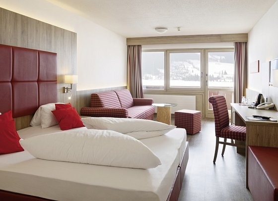 Ferienclub Bellevue am Walchsee - Wohnbeispiel Doppelzimmer Bergseite (Zimmercodierung DB1)