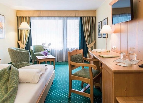 Alpenhof - Wohnbeispiel Familienzimmer (Zimmercodierung FB1)