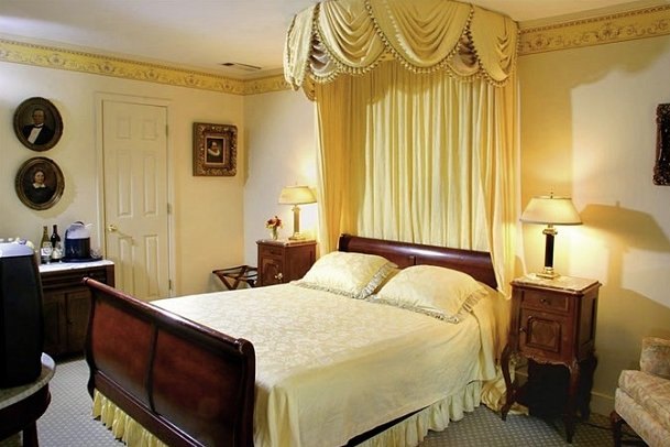 Monmouth Historic Inn - Wohnbeispiel Deluxe (Zimmercodierung UD1)