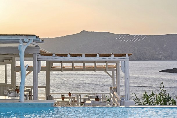 Mykonos Lolita a Grecotel Resort to Live