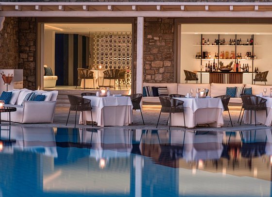 Mykonos Grand Hotel & Resort - Nama Restaurant