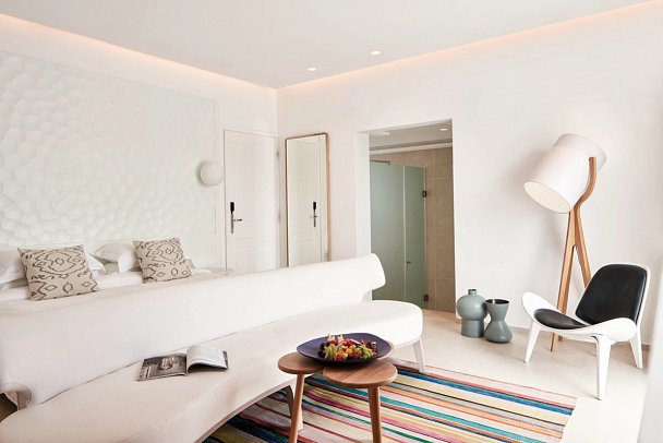 Myconian Kyma - Member of Design Hotels - Wohnbeispiel Doppelzimmer Deluxe Apollon Gartenblick (Zimmercodierung DDG)