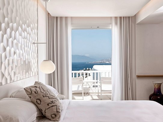 Myconian Kyma - Member of Design Hotels - Wohnbeispiel Doppelzi. Deluxe Artemis seitl. Meerblick (Zimmercodierung DDN)