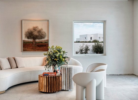 Deos Mykonos - A Myconian Collection Hotel