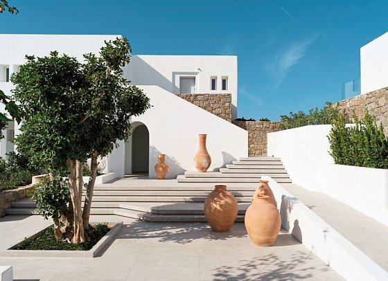 Deos Mykonos - A Myconian Collection Hotel