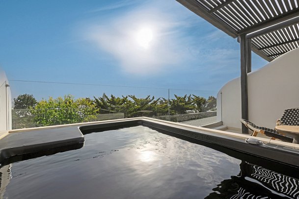 Asty Mykonos Hotel & Spa - Wohnbeispiel Doppelzimmer Deluxe Meerblick (Zimmercodierung DDM)