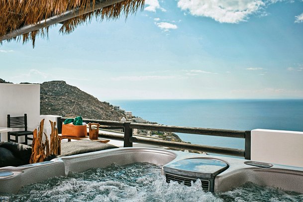 Myconian Utopia - Majestic Retreat Outdoor Jacuzzi (Zimmercodierung JB2)