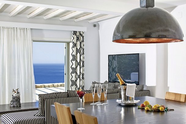 Myconian Villa Collection - Elegant Villa 1 Bedroom