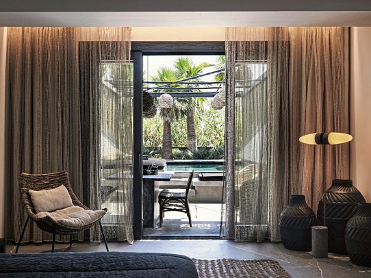 Myconian O - EOS Room with Private Pool