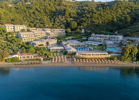 Kassandra Bay Resort & Spa