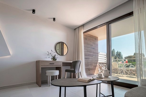 Kassandra Bay Resort & Spa - Wohnbeispiel Doppelzimmer Executive Meerblick (Zimmercodierung DTM)