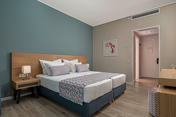 Skiathos Palace - Wohnbeispiel Doppelzimmer Economy (Zimmercodierung DE1)