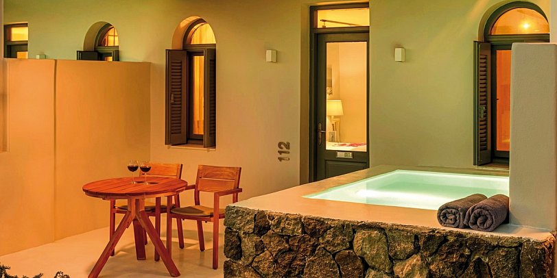 Xenones Filotera - Wohnbsp. Studio mit Caldera Blick und privatem Außenjacuzzi (Zimmercodierung SBM)