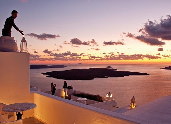 Cliff Side Suites