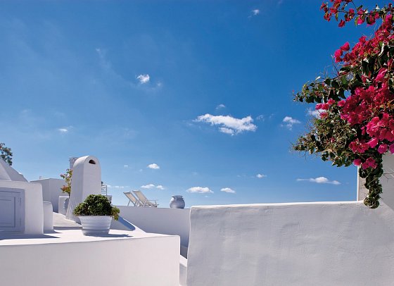 Cliff Side Suites