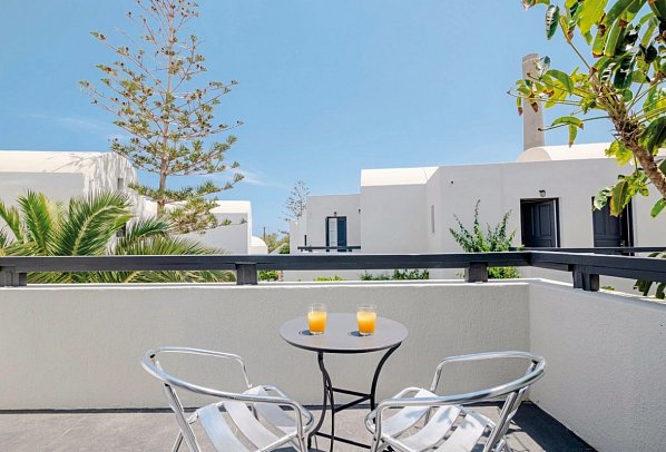 Scorpios Beach Santorini