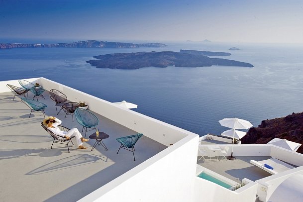 Grace Hotel, Auberge Collection