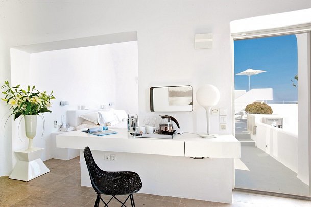 Grace Hotel, Auberge Collection