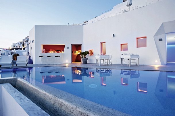 Grace Hotel, Auberge Collection