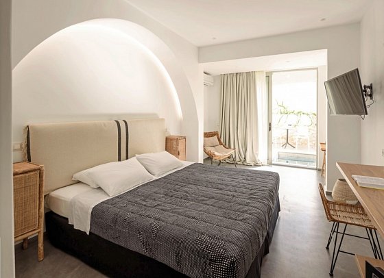 Afroditi Venus Beach Resort - Wohnbeispiel Juniorsuite Außenjacuzzi (Zimmercodierung J1G)