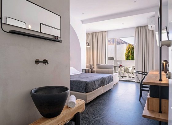 Afroditi Venus Beach Resort - Wohnbeispiel Juniorsuite Gartenblick (Zimmercodierung JBG)