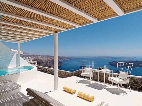 Katikies Chromata - Superior Outdoor Jetted Tub Suite