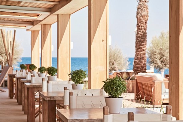 Nikki Beach Resort Santorini