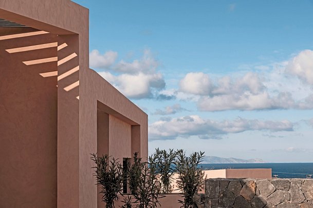 Domes Novos Santorini, Autograph Collection