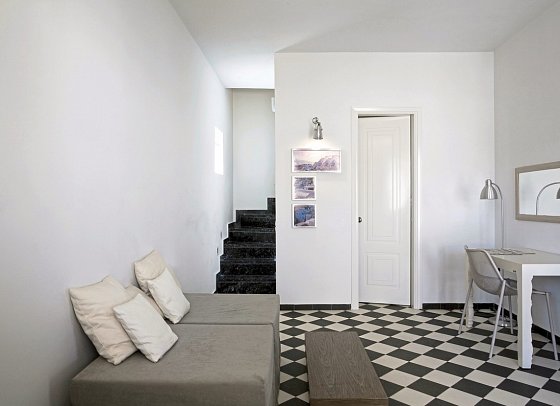 Rosebay Hotel - Wohnbeispiel Maisonette (Zimmercodierung MB1)