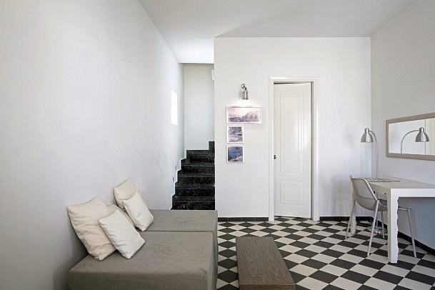 Rosebay Hotel - Wohnbeispiel Maisonette (Zimmercodierung MB1)