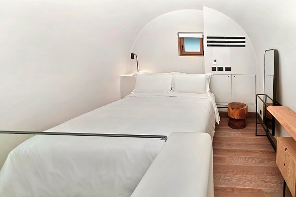 Radisson Blu Zaffron - Wohnbeispiel Doppelzimmer Superior Land- oder Poolblick (Zimmercodierung DSL)