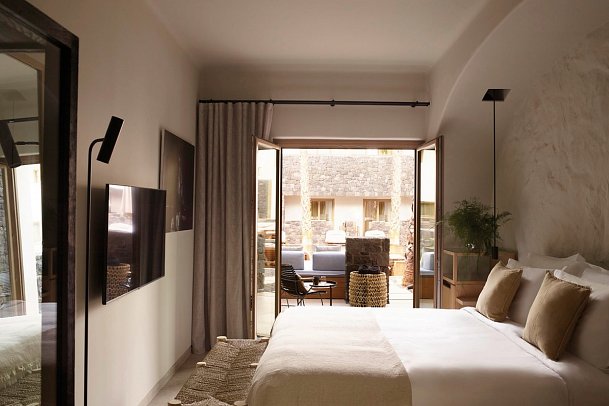 Radisson Blu Zaffron - Wohnbeispiel Doppelzimmer Premium mit privatem Pool (Zimmercodierung DM1)