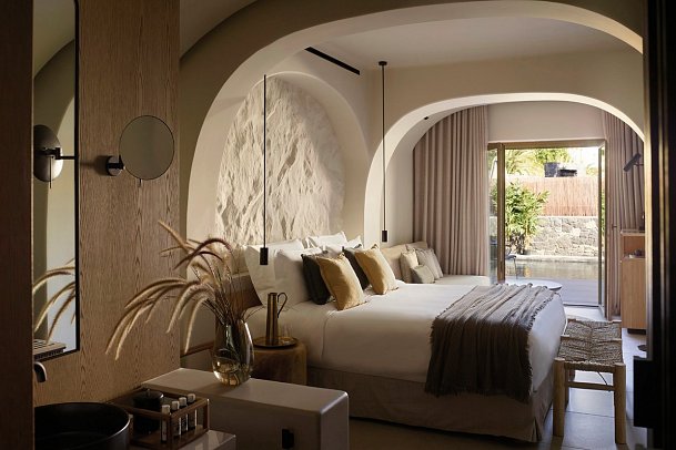 Radisson Blu Zaffron - Wohnbeispiel Doppelzimmer Premium mit privatem Pool (Zimmercodierung DM1)