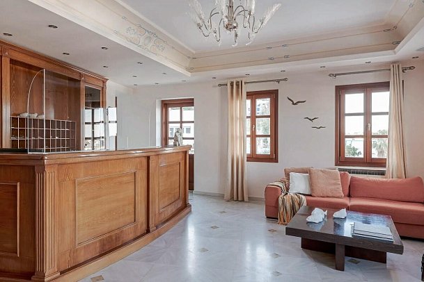 Epavlis Hotel & Spa