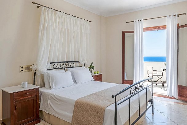 Epavlis Hotel & Spa - Wohnbeispiel Doppelzimmer Deluxe Meerblick (Zimmercodierung DDM)