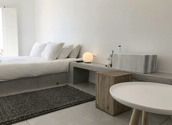 Panorama Suites - Wohnbeispiel Suite mit privatem Balkon Caldera View (Zimmercodierung WBM)