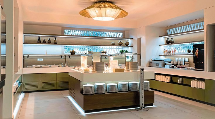 Santo MiraMare Resort